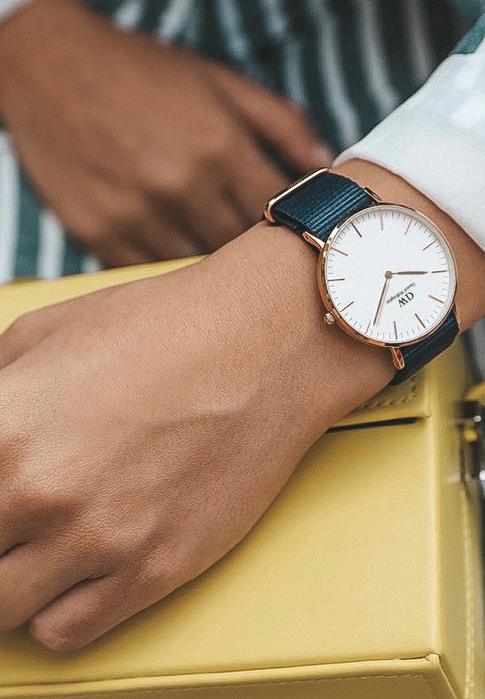 30% off Daniel Wellington DW00100277